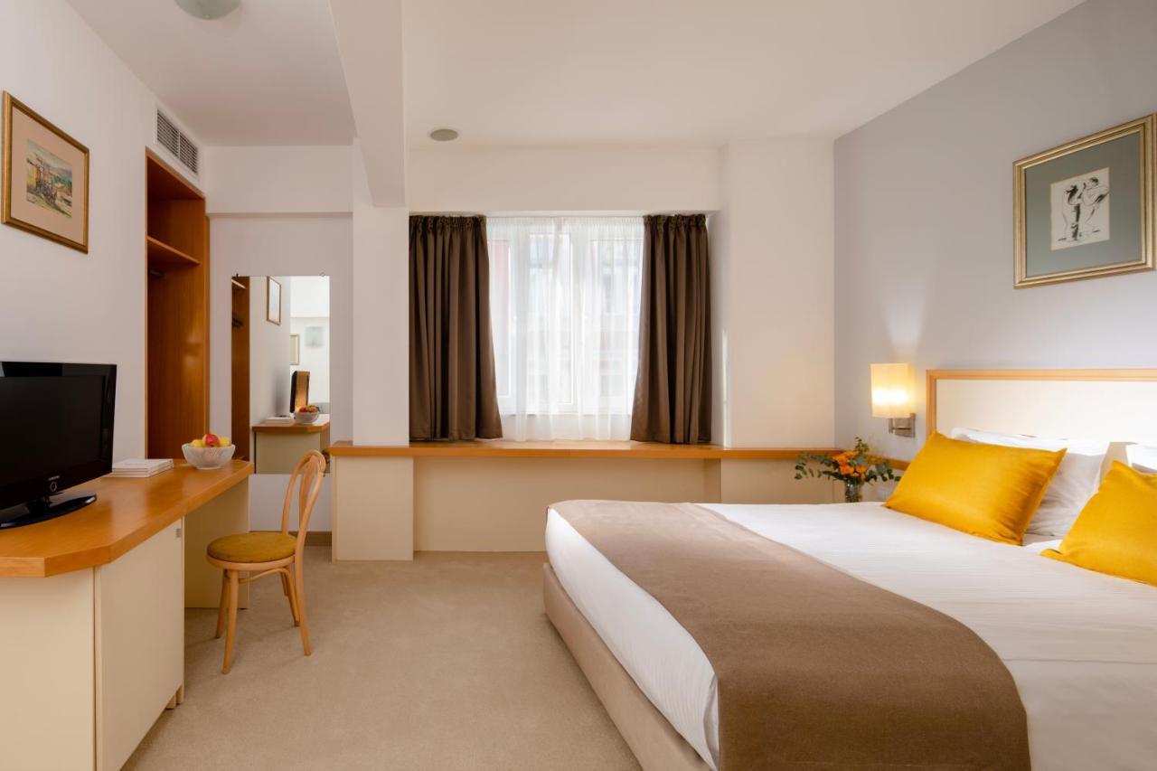 Arte Sofia Hotel ภายนอก รูปภาพ