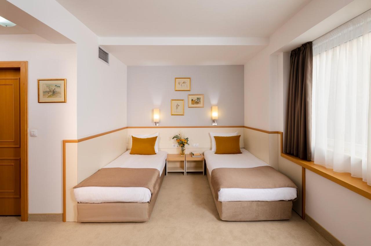 Arte Sofia Hotel ภายนอก รูปภาพ