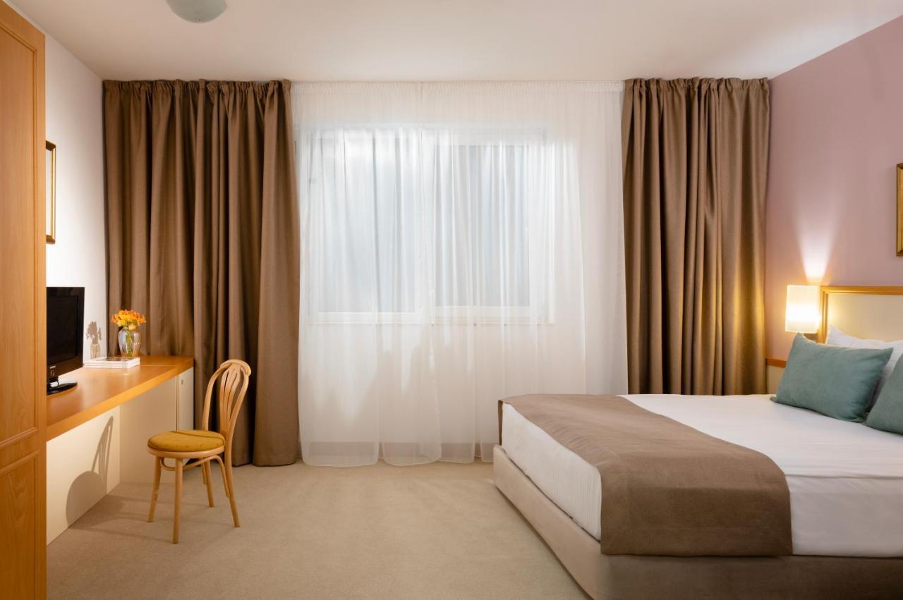 Arte Sofia Hotel ภายนอก รูปภาพ